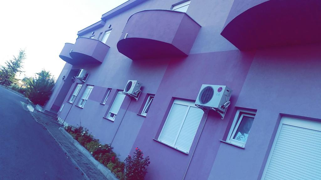 Motel Aura Gnojnice Exterior foto