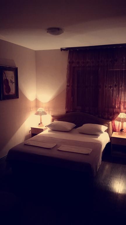 Motel Aura Gnojnice Cameră foto