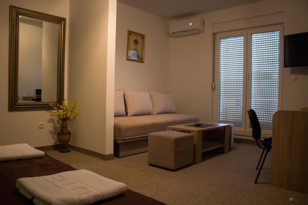 Motel Aura Gnojnice Cameră foto